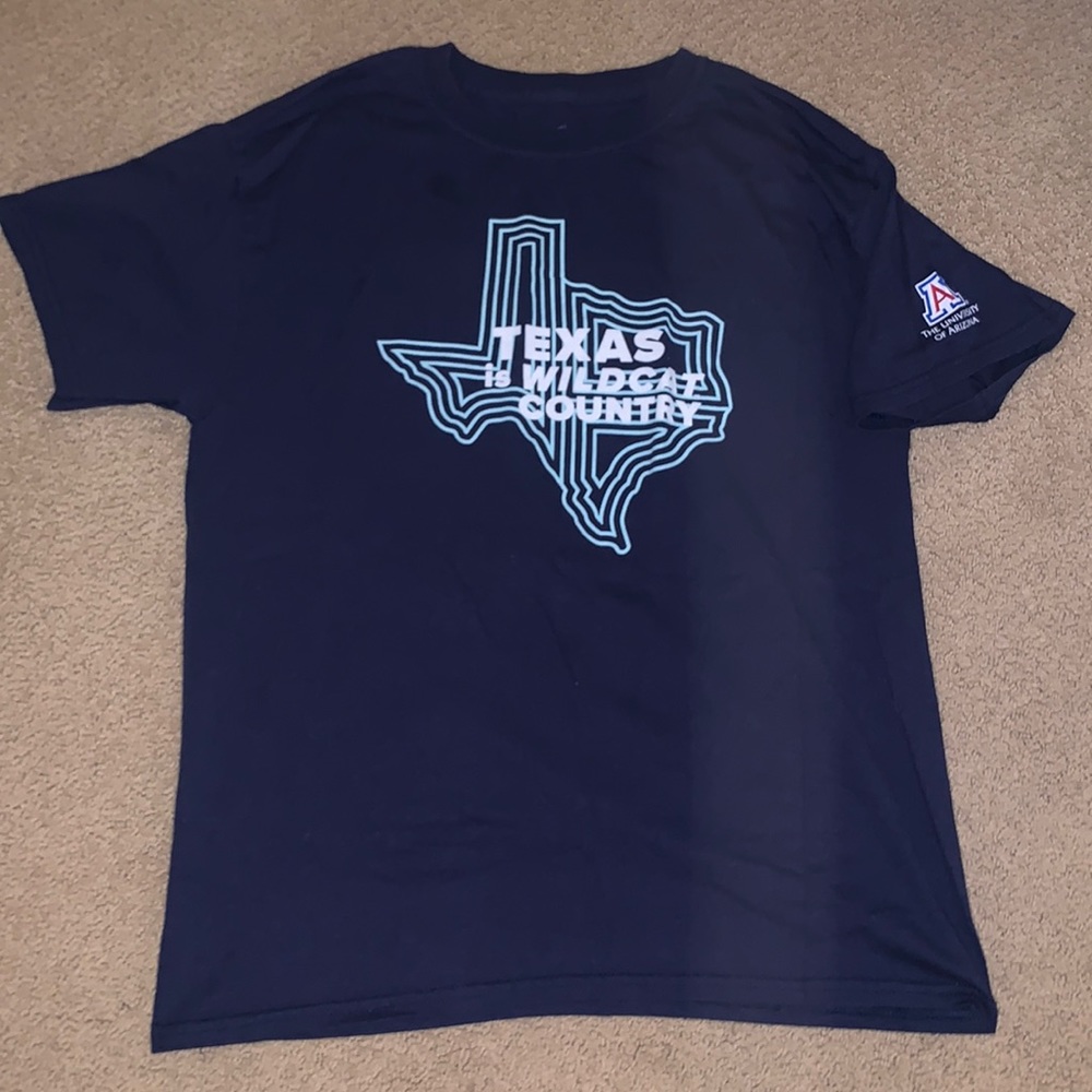 University of Arizona t shirt